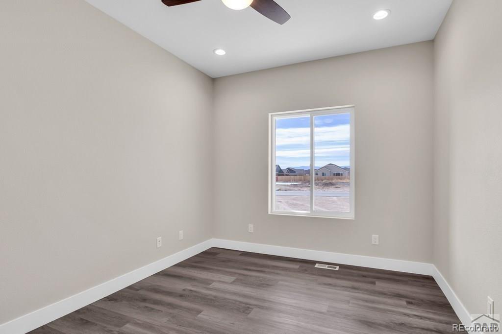 MLS Image #14 for 866 e snyder drive,pueblo, Colorado