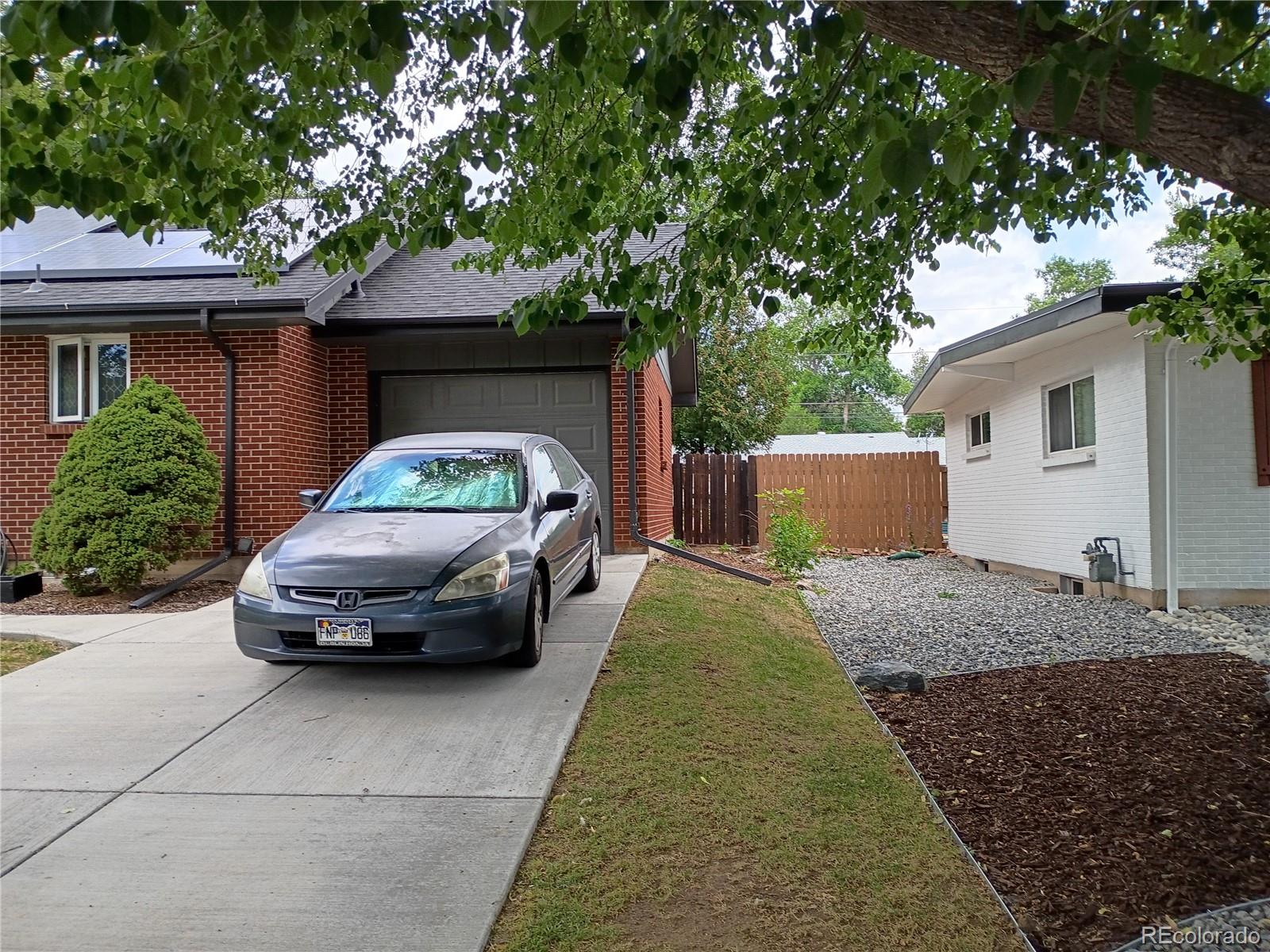MLS Image #12 for 6521 s cedar street,littleton, Colorado