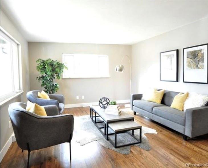 MLS Image #3 for 6521 s cedar street,littleton, Colorado