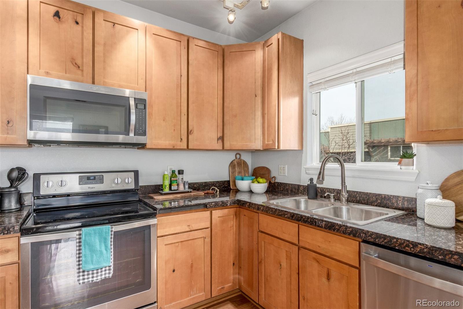 MLS Image #13 for 11308  colony circle,broomfield, Colorado