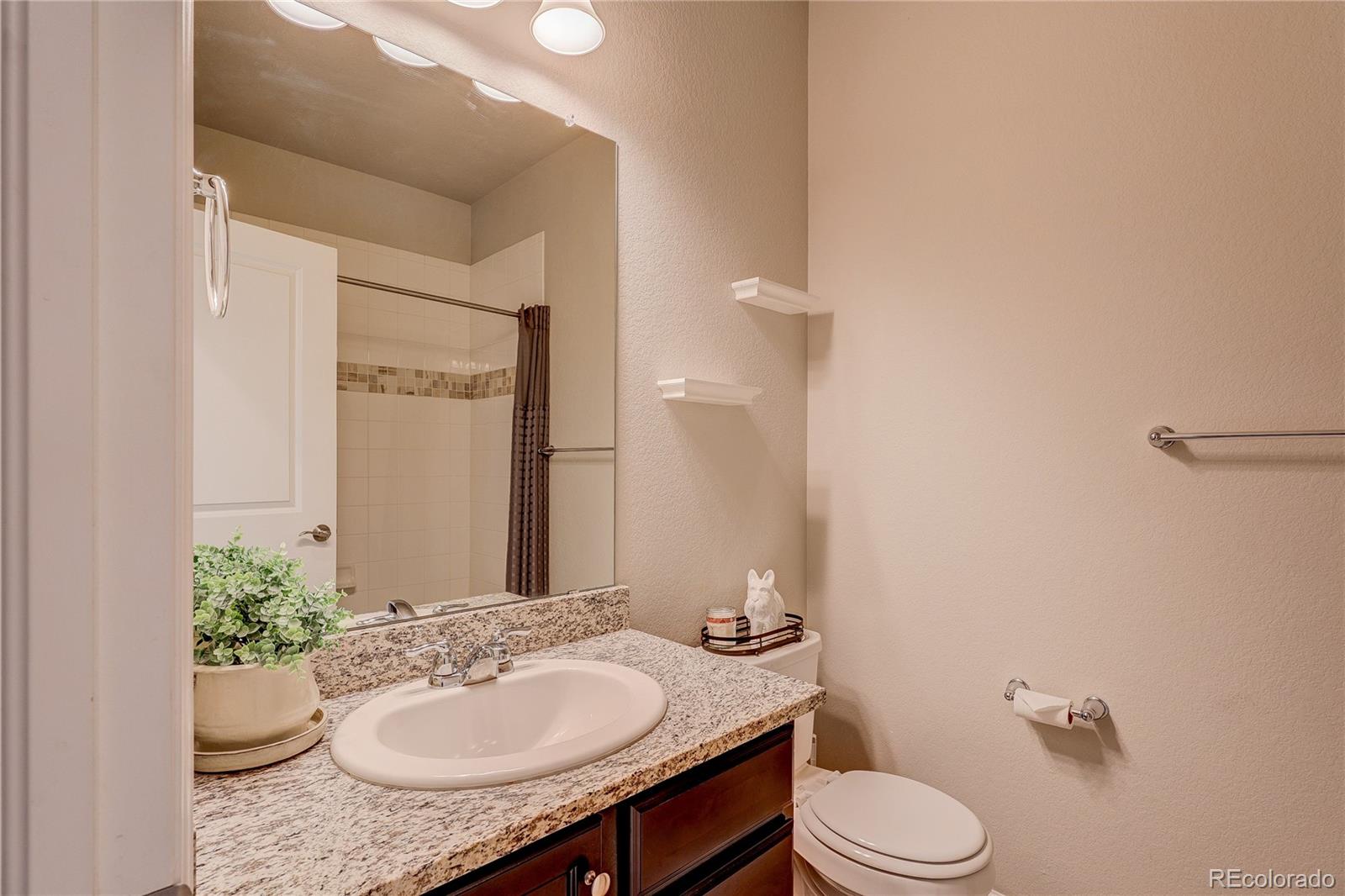 MLS Image #30 for 560 e dry creek place,littleton, Colorado