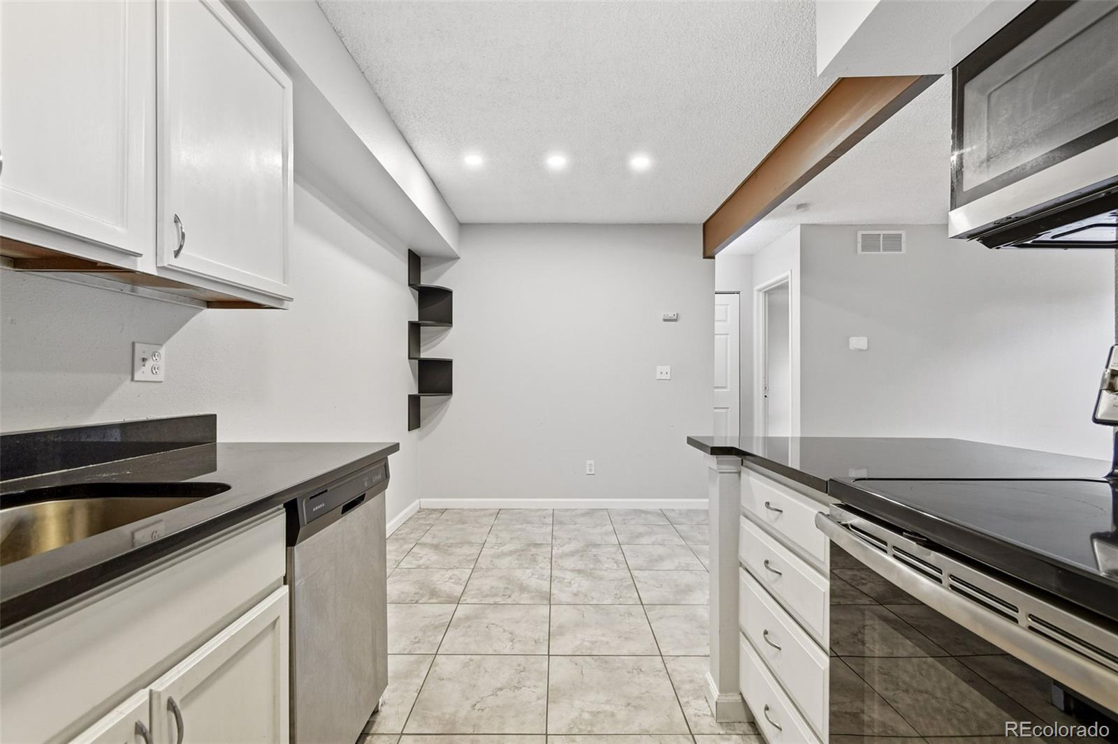 MLS Image #13 for 10150 e virginia avenue,denver, Colorado