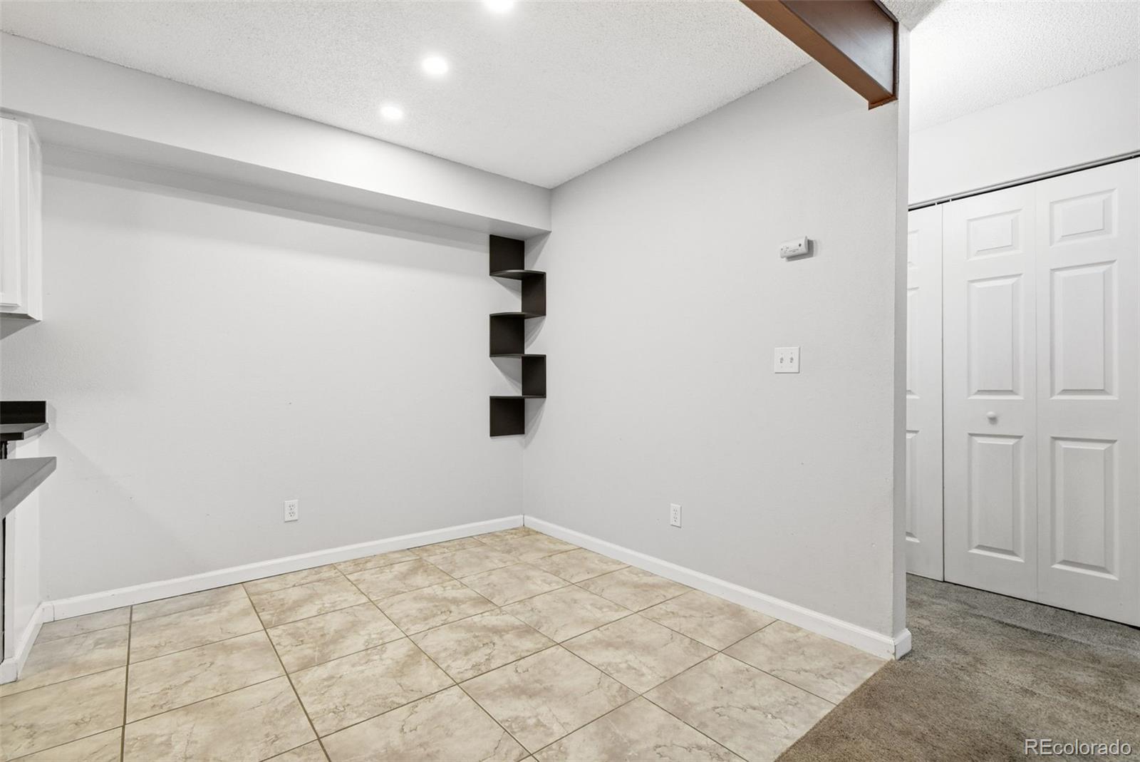 MLS Image #5 for 10150 e virginia avenue,denver, Colorado