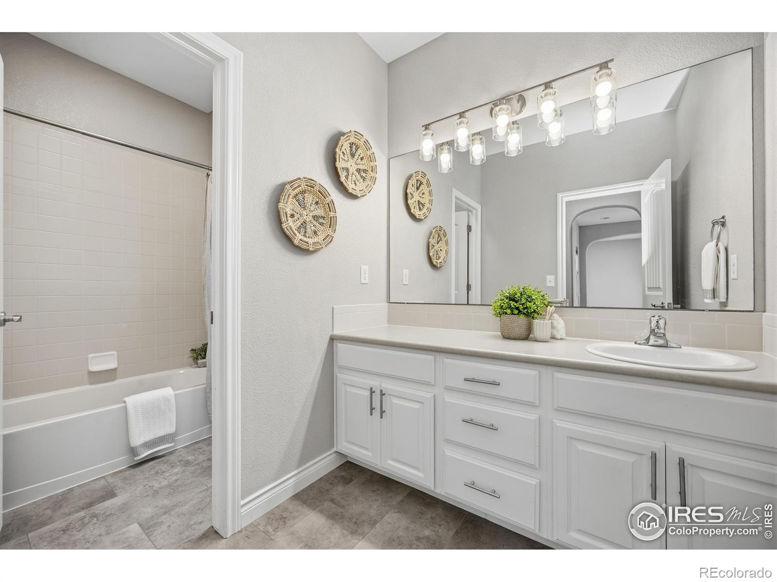 MLS Image #29 for 2121  katahdin drive,fort collins, Colorado