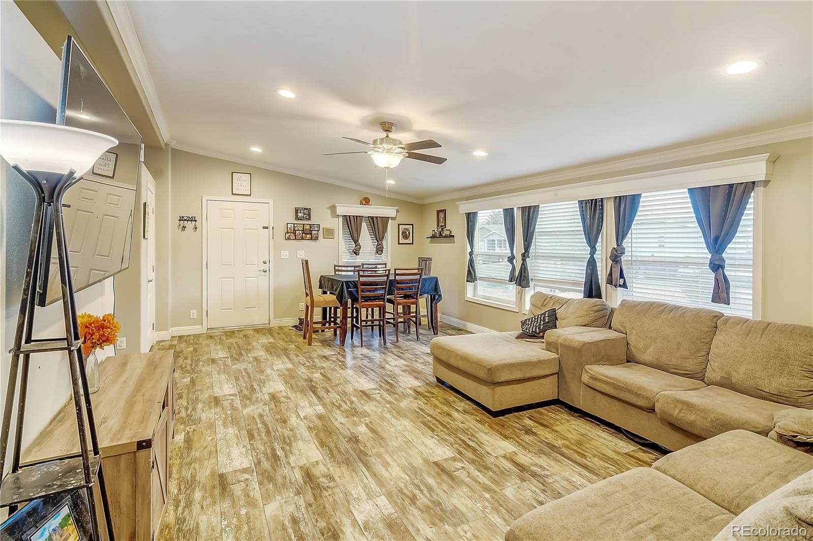 MLS Image #5 for 120  juniper circle,log lane village, Colorado