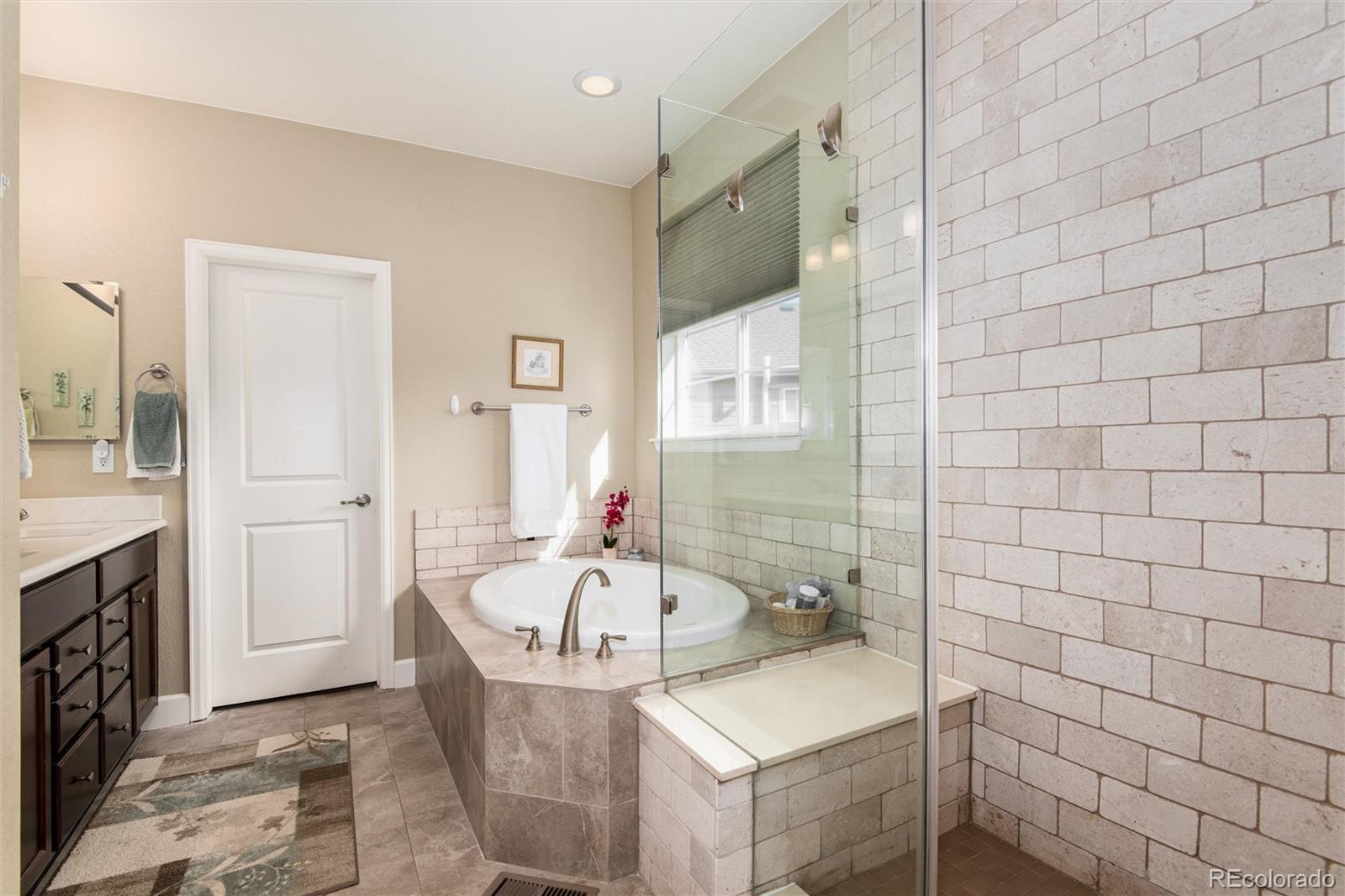 MLS Image #11 for 6682 w asbury place,lakewood, Colorado