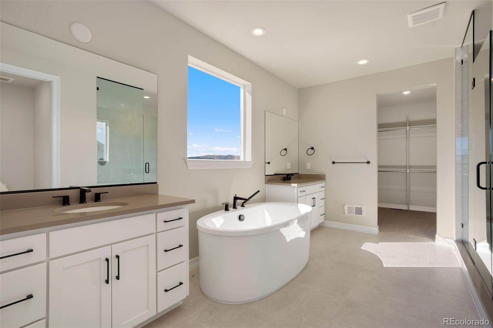 MLS Image #10 for 5840  tommy court,timnath, Colorado