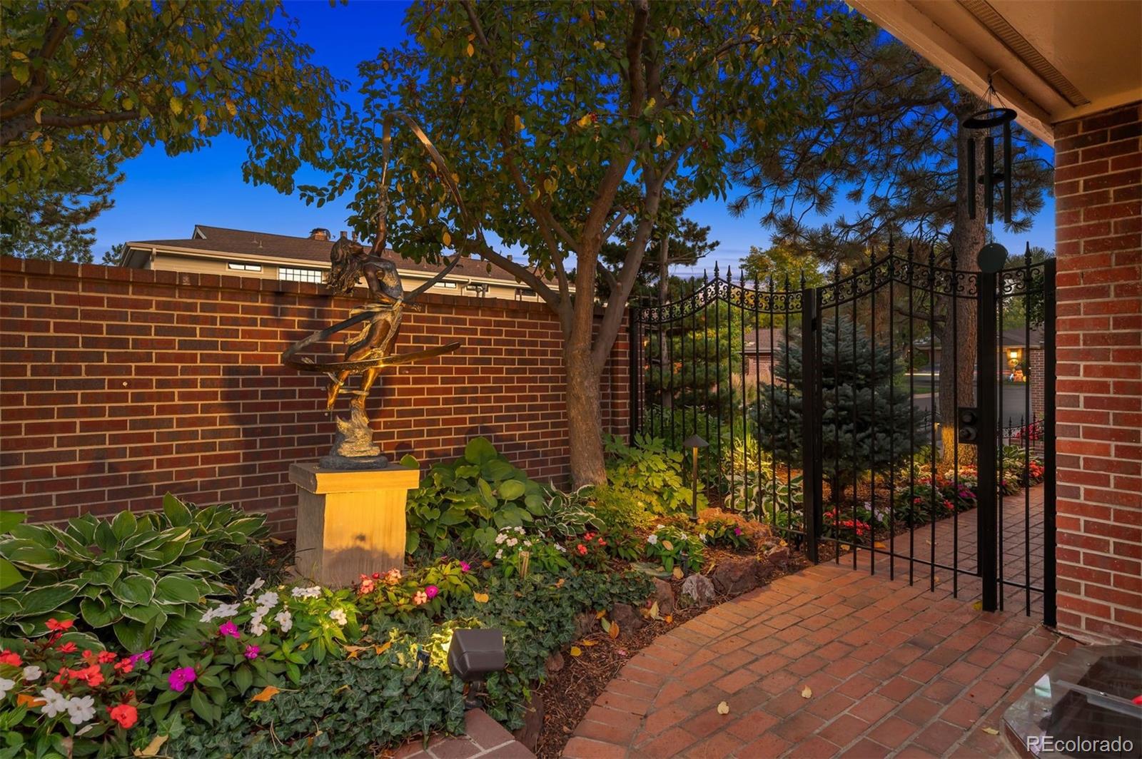 MLS Image #39 for 2800 s university boulevard 29,denver, Colorado