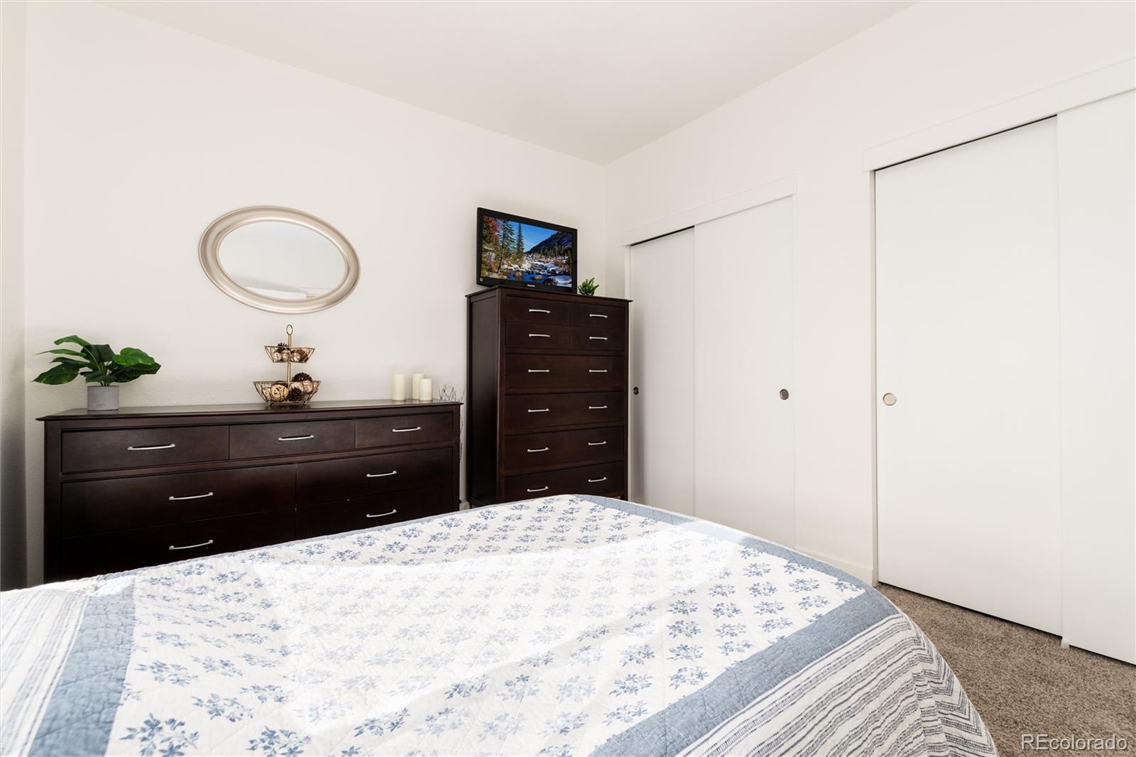 MLS Image #20 for 5702  central park boulevard,denver, Colorado