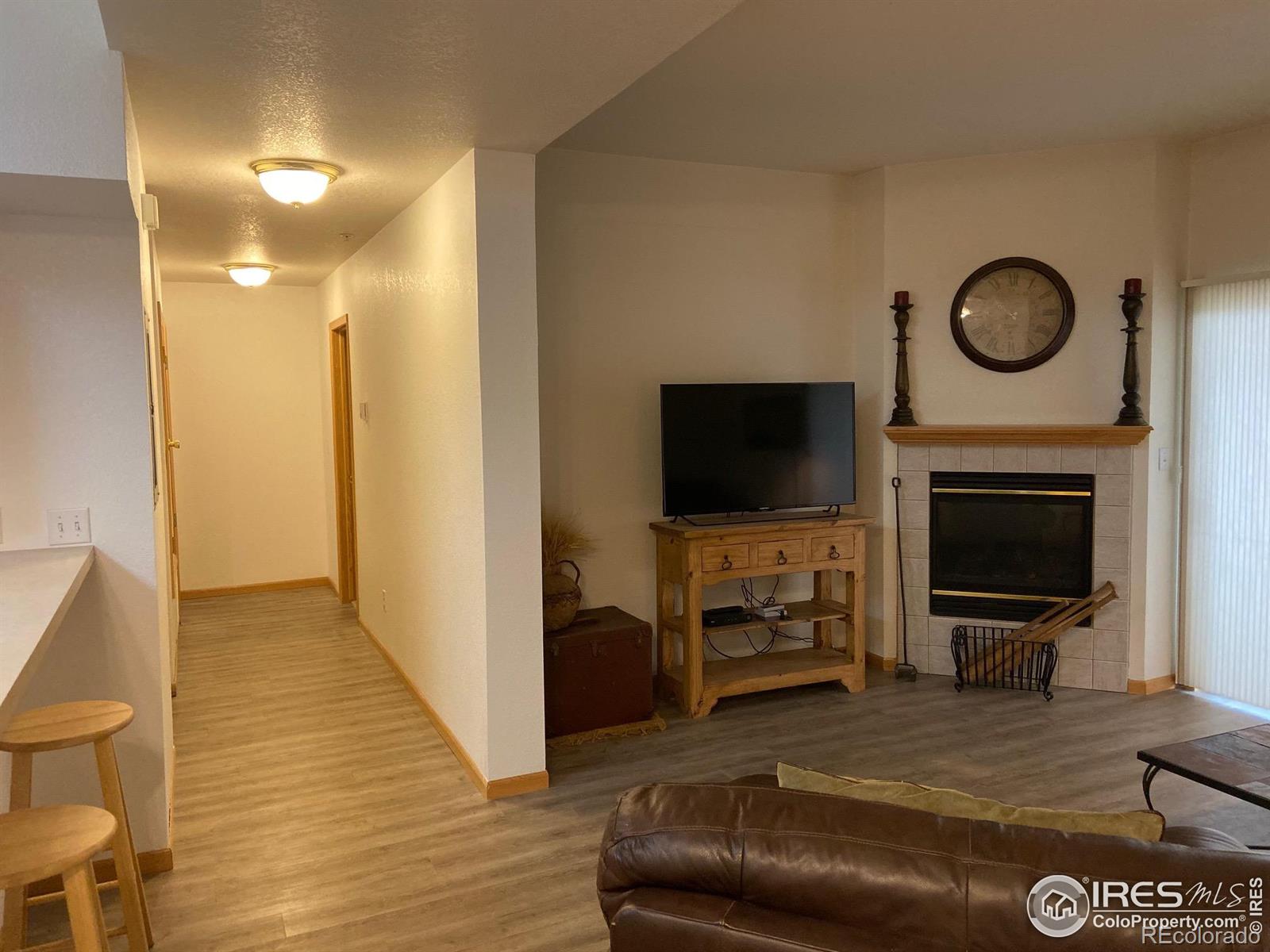 MLS Image #5 for 3945  landings drive,fort collins, Colorado