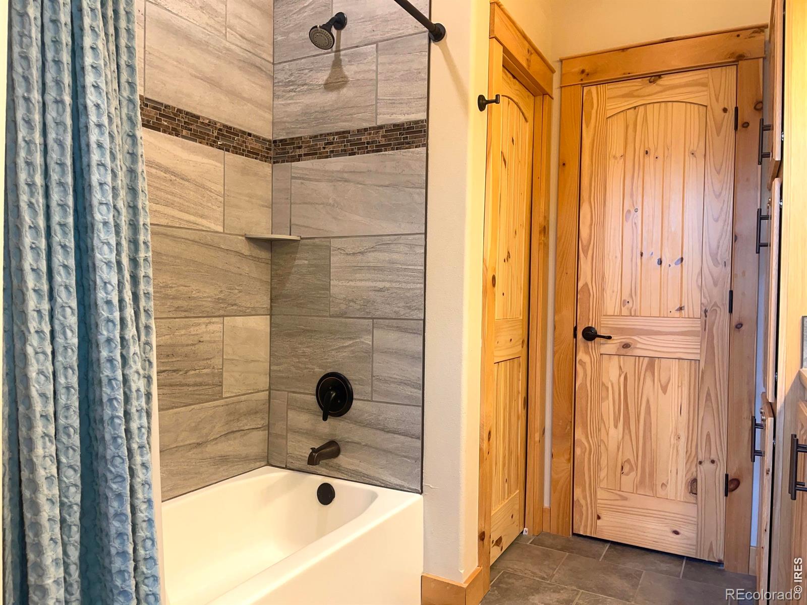 MLS Image #7 for 134  edgewater circle,granby, Colorado
