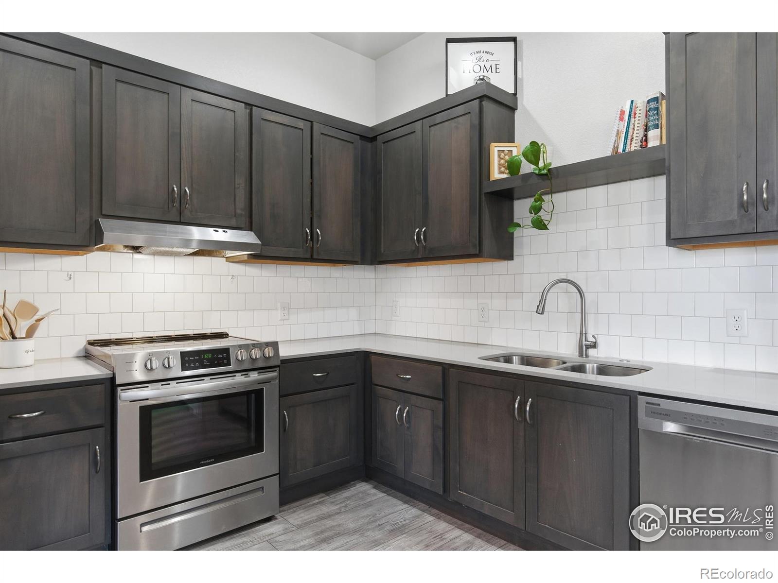 MLS Image #12 for 4165  crittenton lane,wellington, Colorado