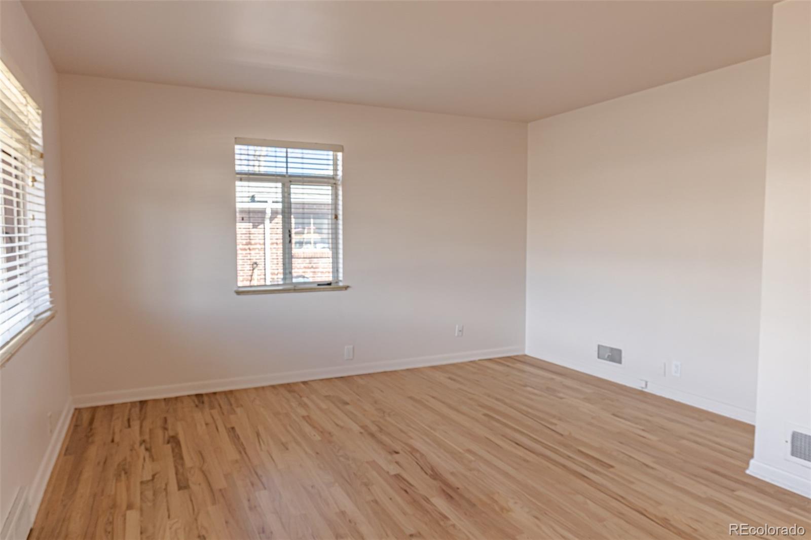 MLS Image #12 for 5830 s delaware street,littleton, Colorado