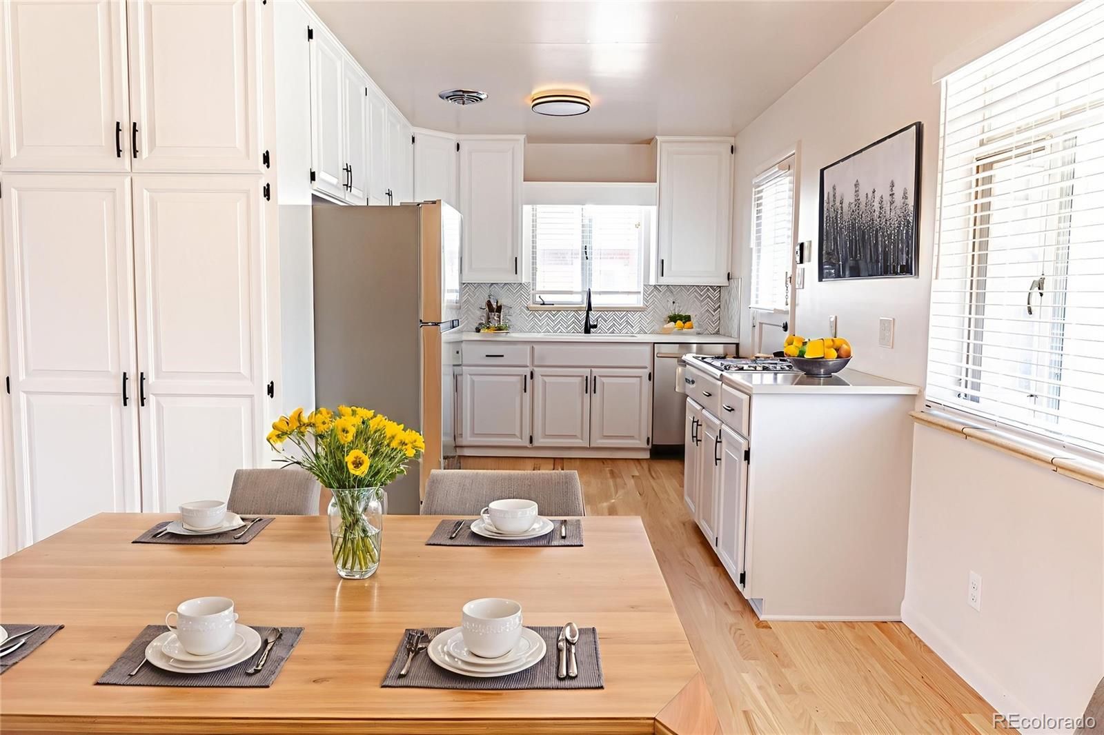 MLS Image #16 for 5830 s delaware street,littleton, Colorado