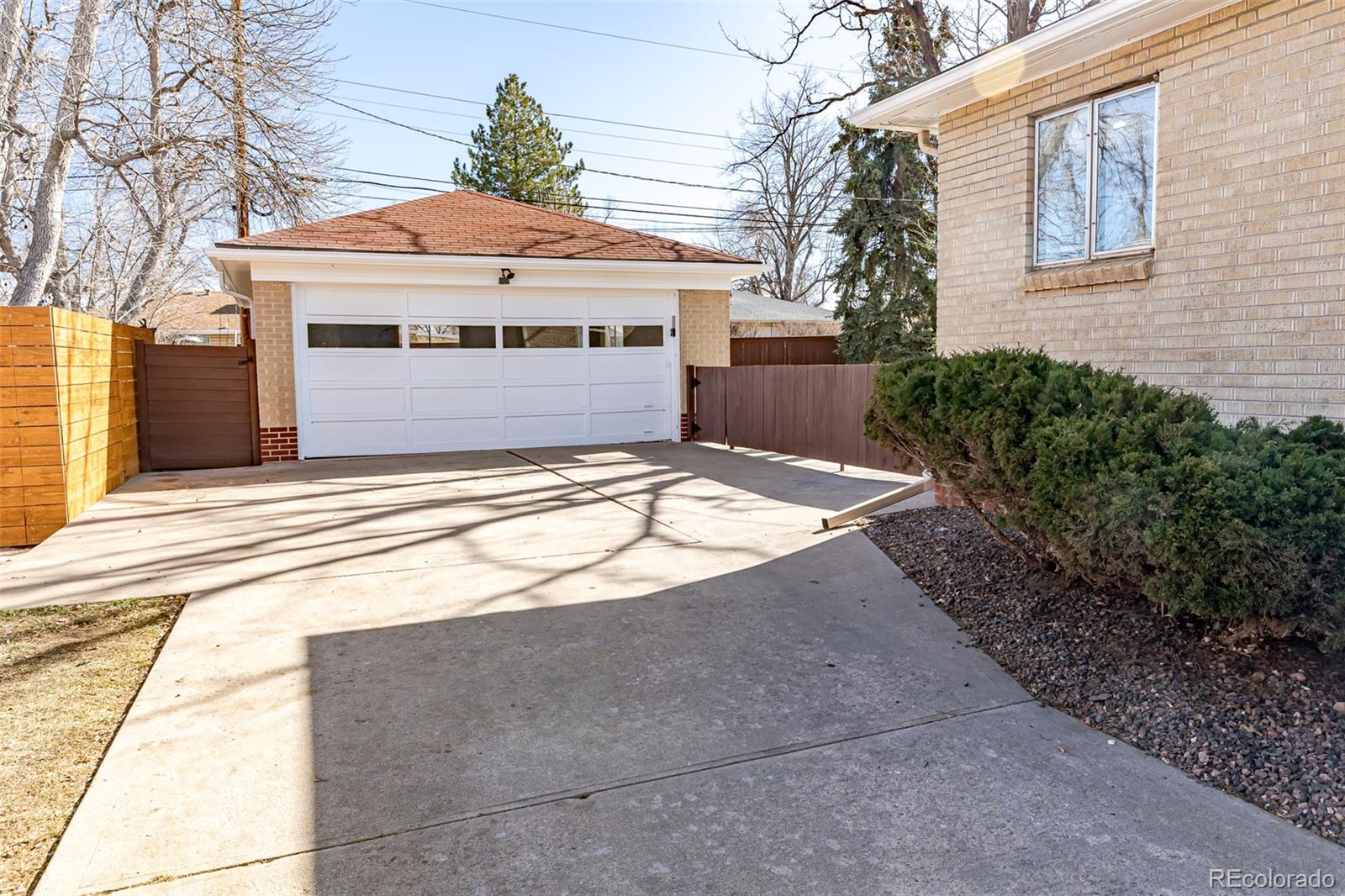 MLS Image #2 for 5830 s delaware street,littleton, Colorado
