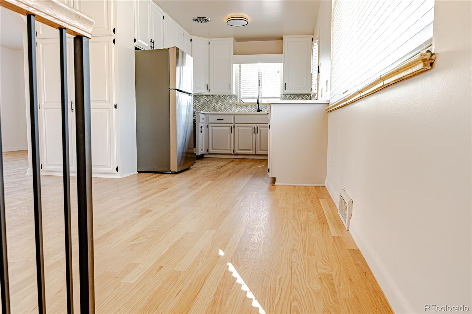 MLS Image #35 for 5830 s delaware street,littleton, Colorado