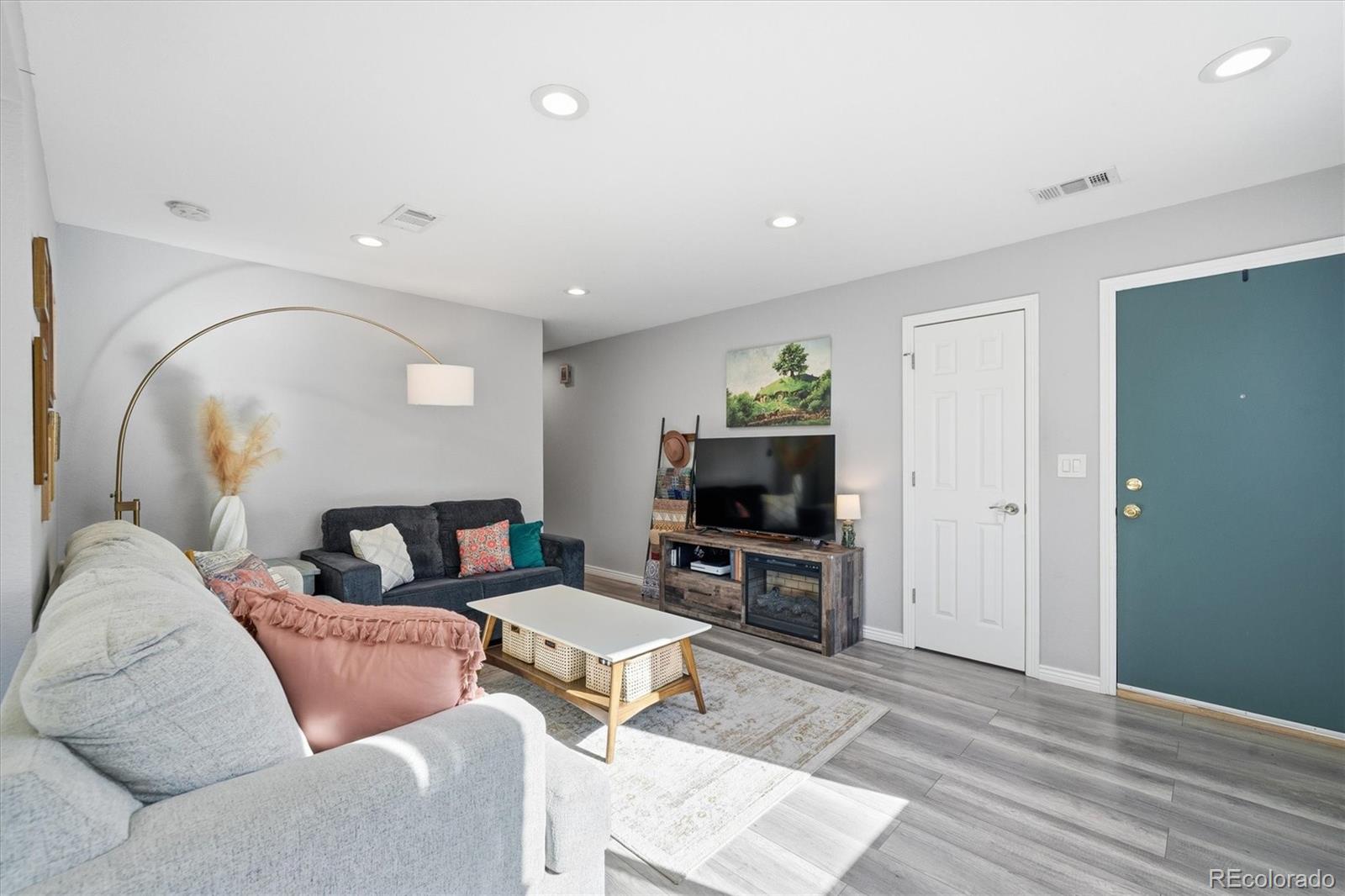 MLS Image #6 for 9775  croke drive ,thornton, Colorado