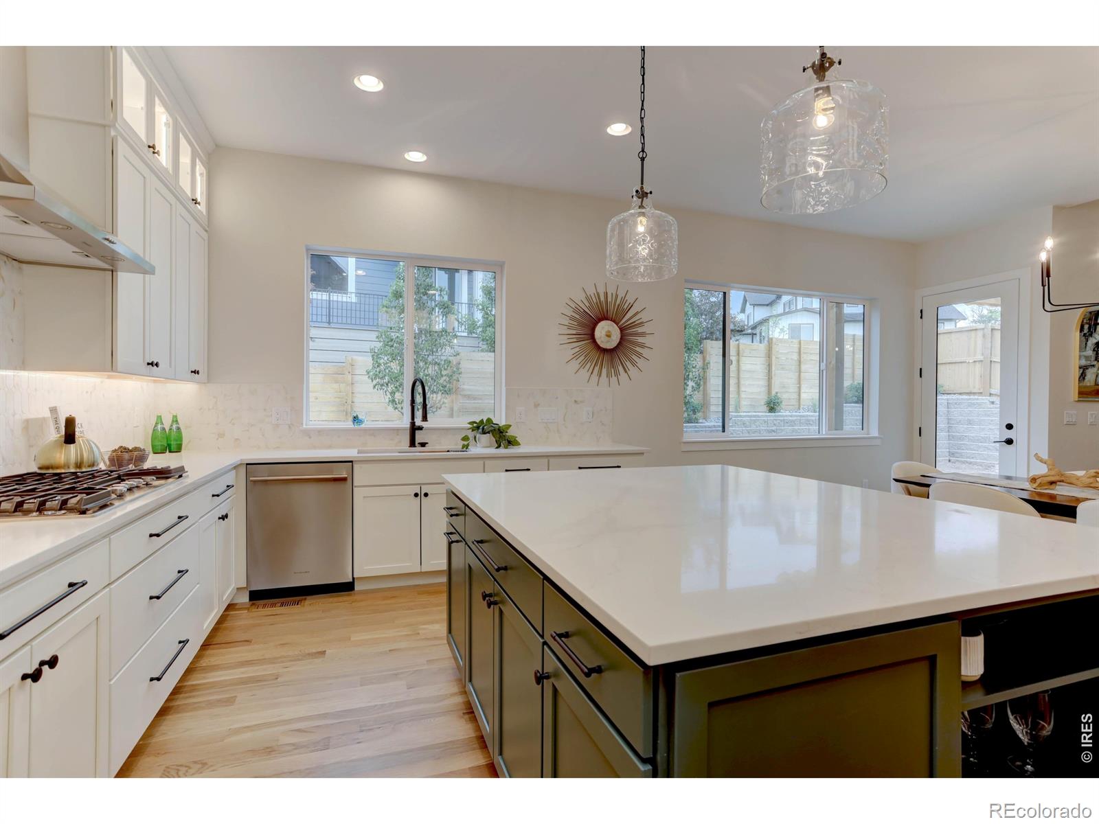 MLS Image #11 for 909  sunflower street,louisville, Colorado