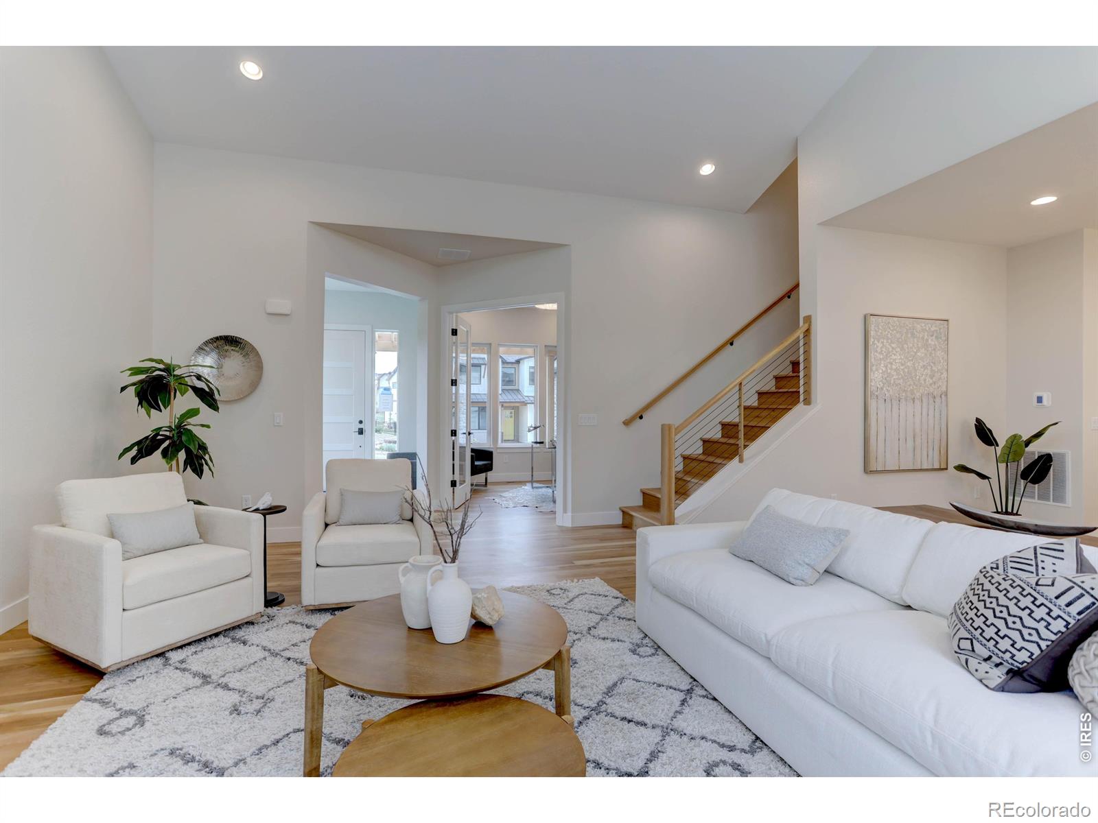 MLS Image #2 for 909  sunflower street,louisville, Colorado