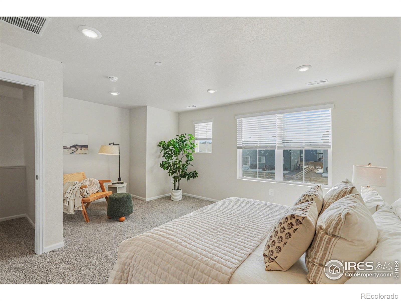 MLS Image #11 for 1600  riverplace drive,windsor, Colorado