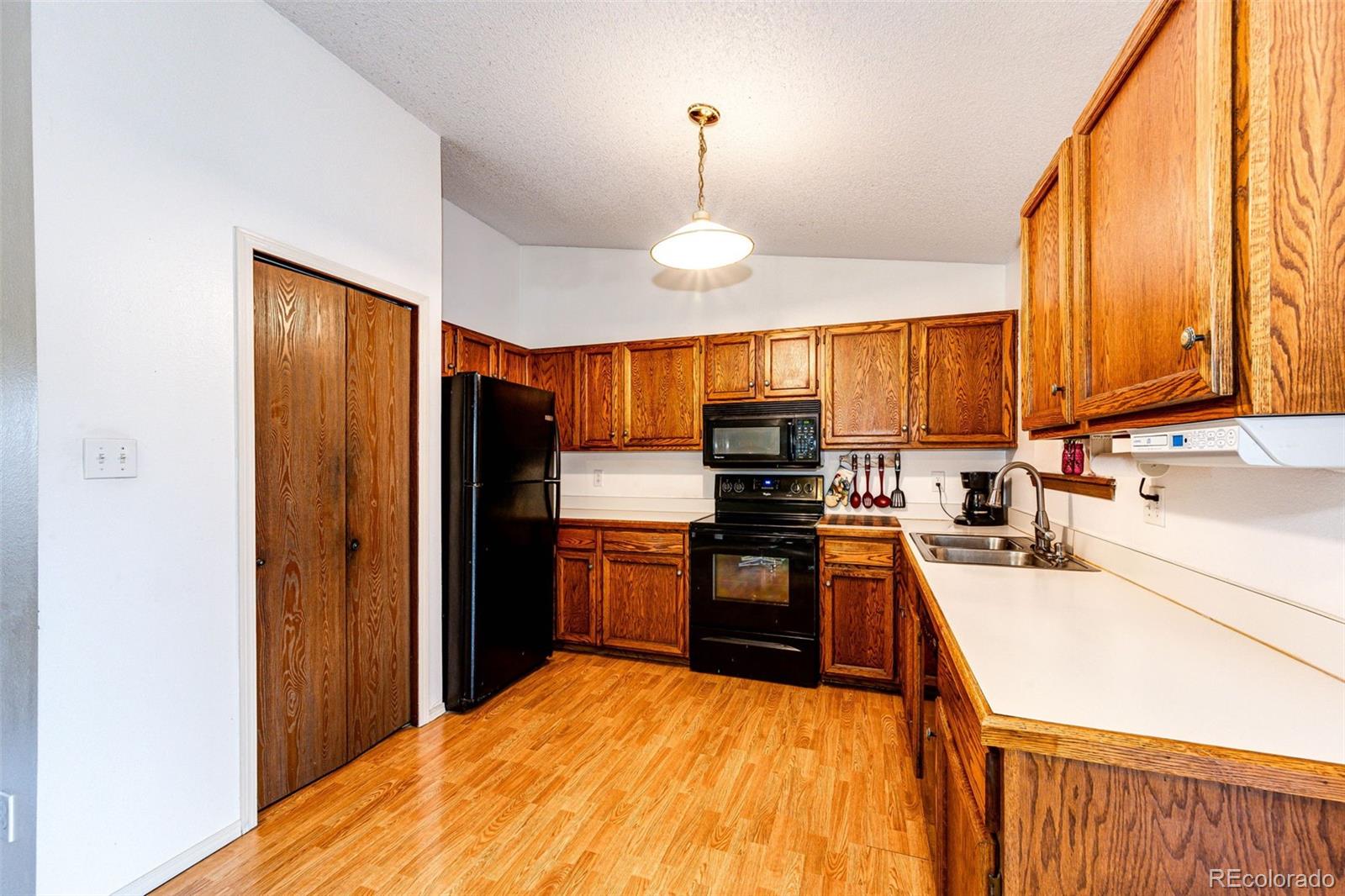 MLS Image #11 for 7740 w meadow drive,littleton, Colorado