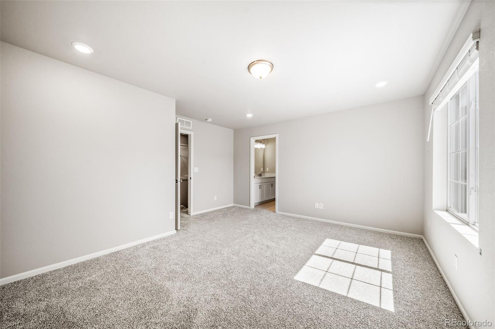 MLS Image #13 for 3942 n tempe street,aurora, Colorado