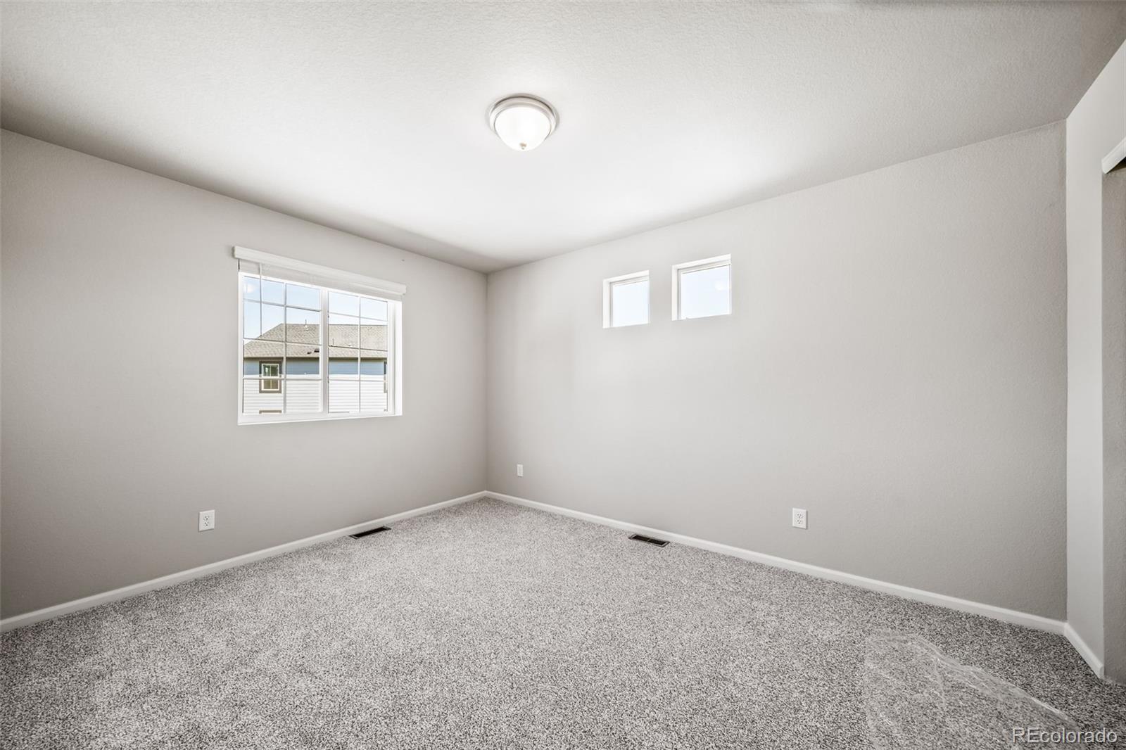 MLS Image #19 for 3942 n tempe street,aurora, Colorado
