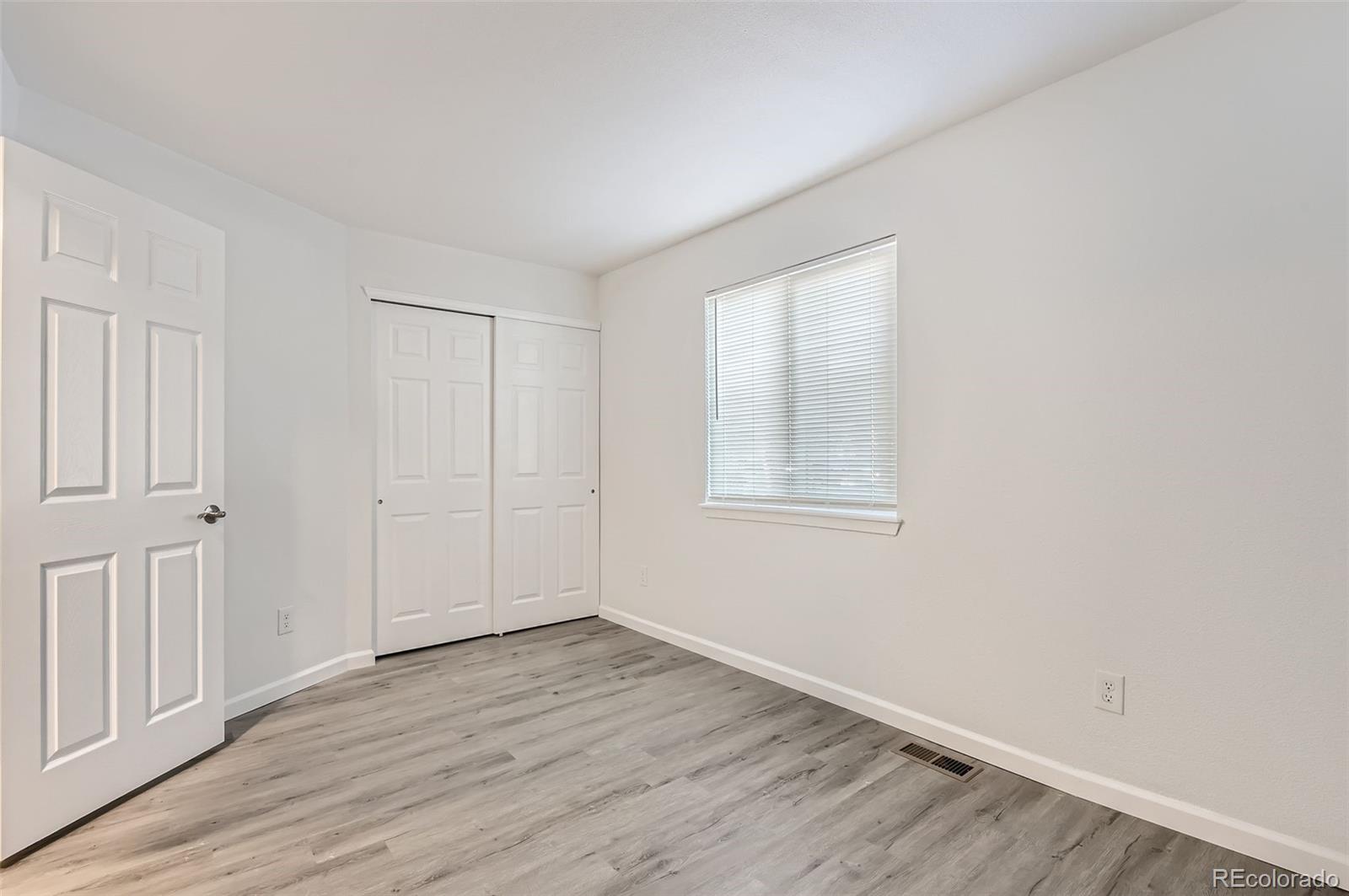 MLS Image #9 for 932 s dearborn  8,aurora, Colorado