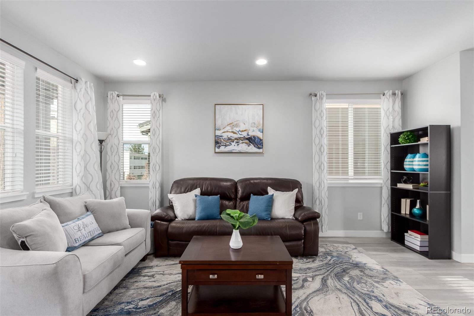 MLS Image #10 for 2359 s tucson street,aurora, Colorado