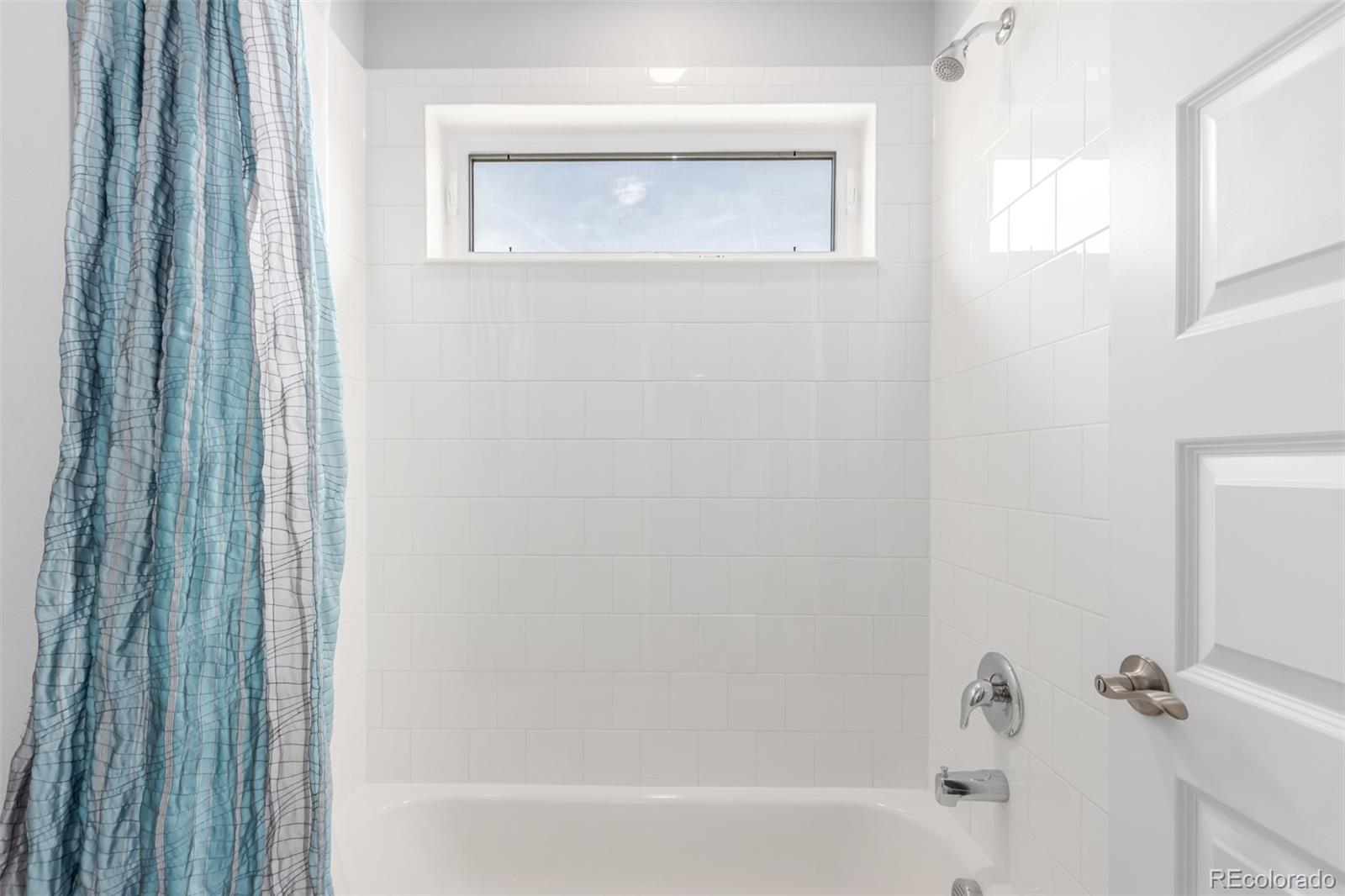 MLS Image #34 for 2359 s tucson street,aurora, Colorado