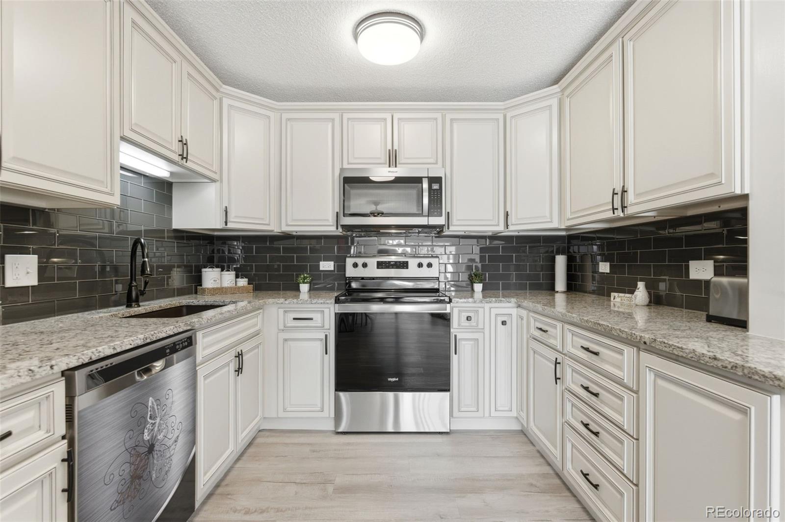 MLS Image #5 for 9380 e center avenue,denver, Colorado