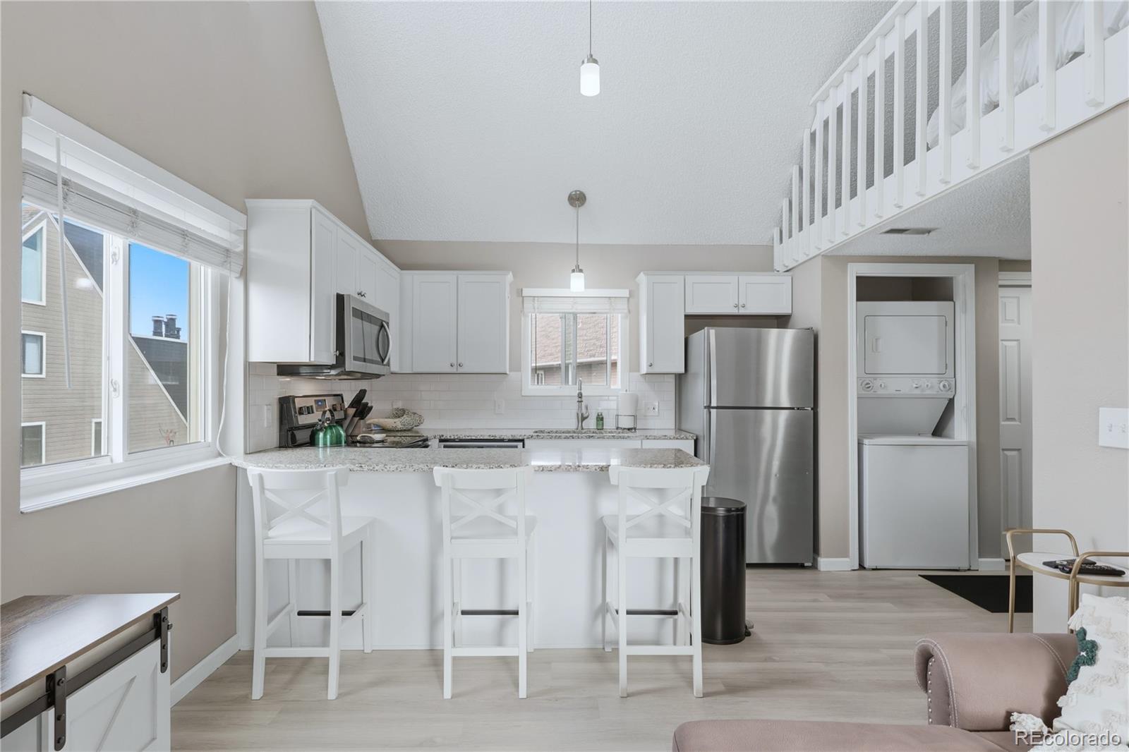 MLS Image #3 for 5250 s huron way,littleton, Colorado