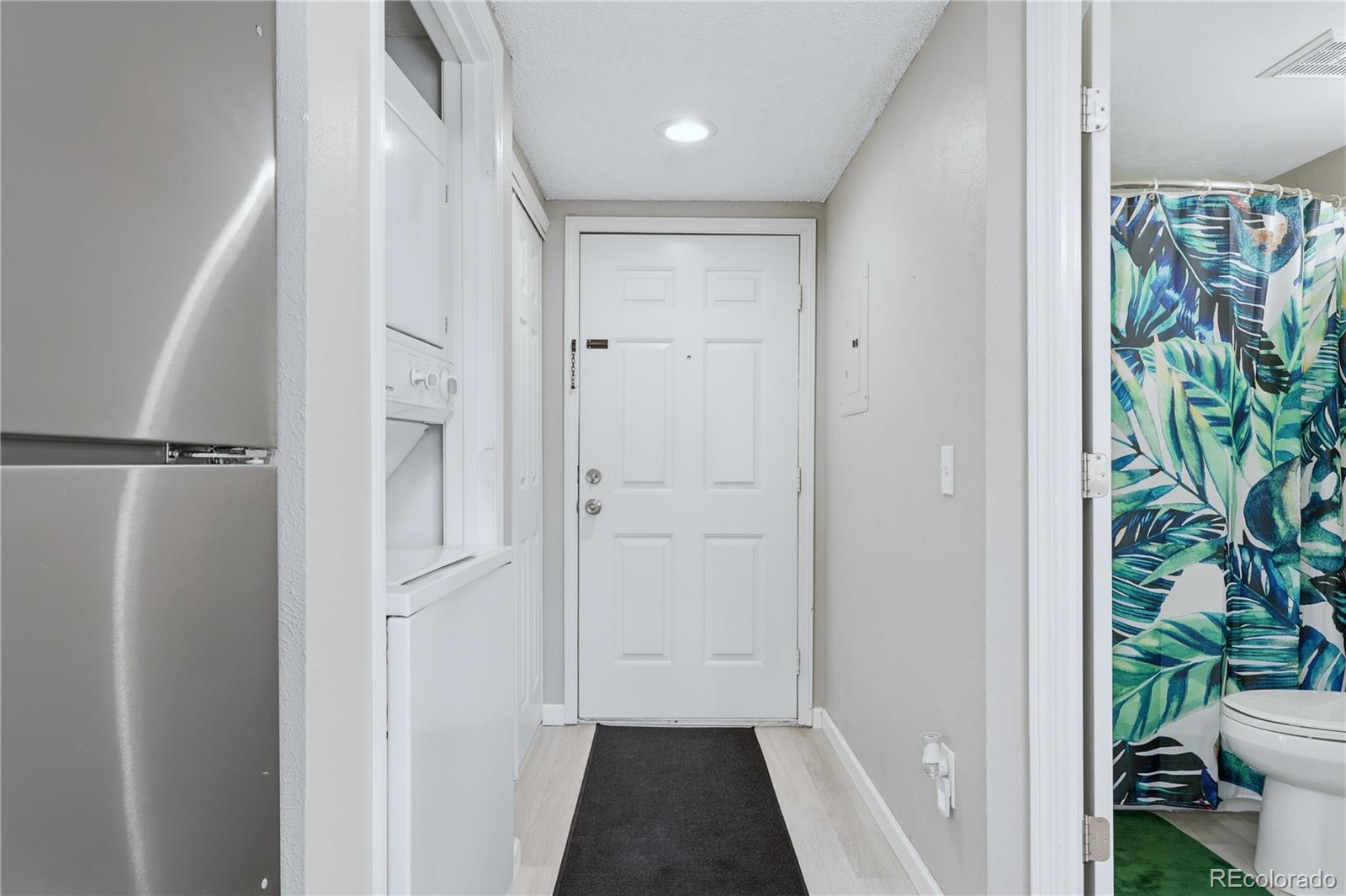 MLS Image #4 for 5250 s huron way,littleton, Colorado
