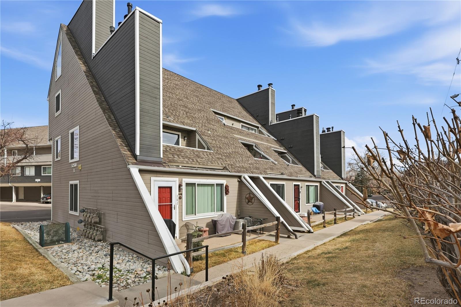 MLS Image #5 for 5250 s huron way,littleton, Colorado