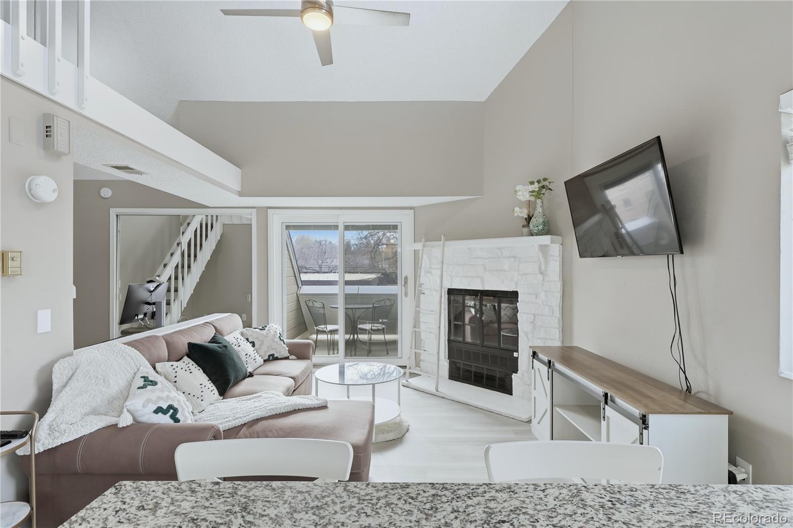 MLS Image #8 for 5250 s huron way,littleton, Colorado