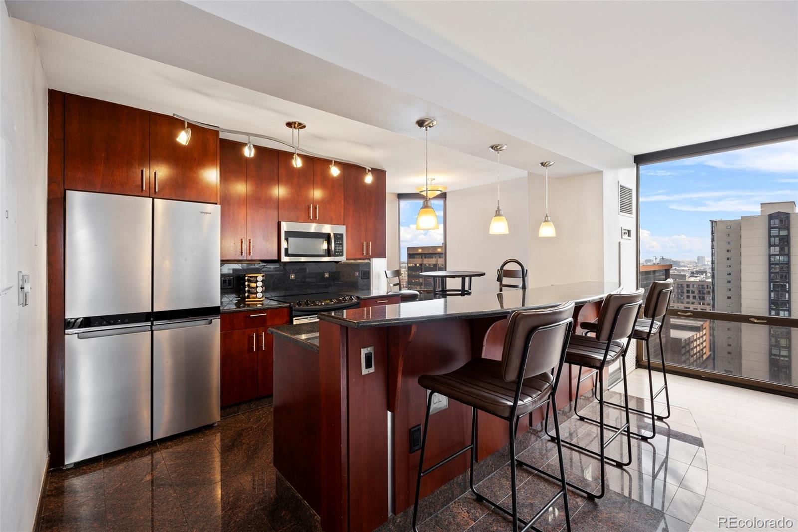 MLS Image #10 for 1625  larimer street 2105,denver, Colorado