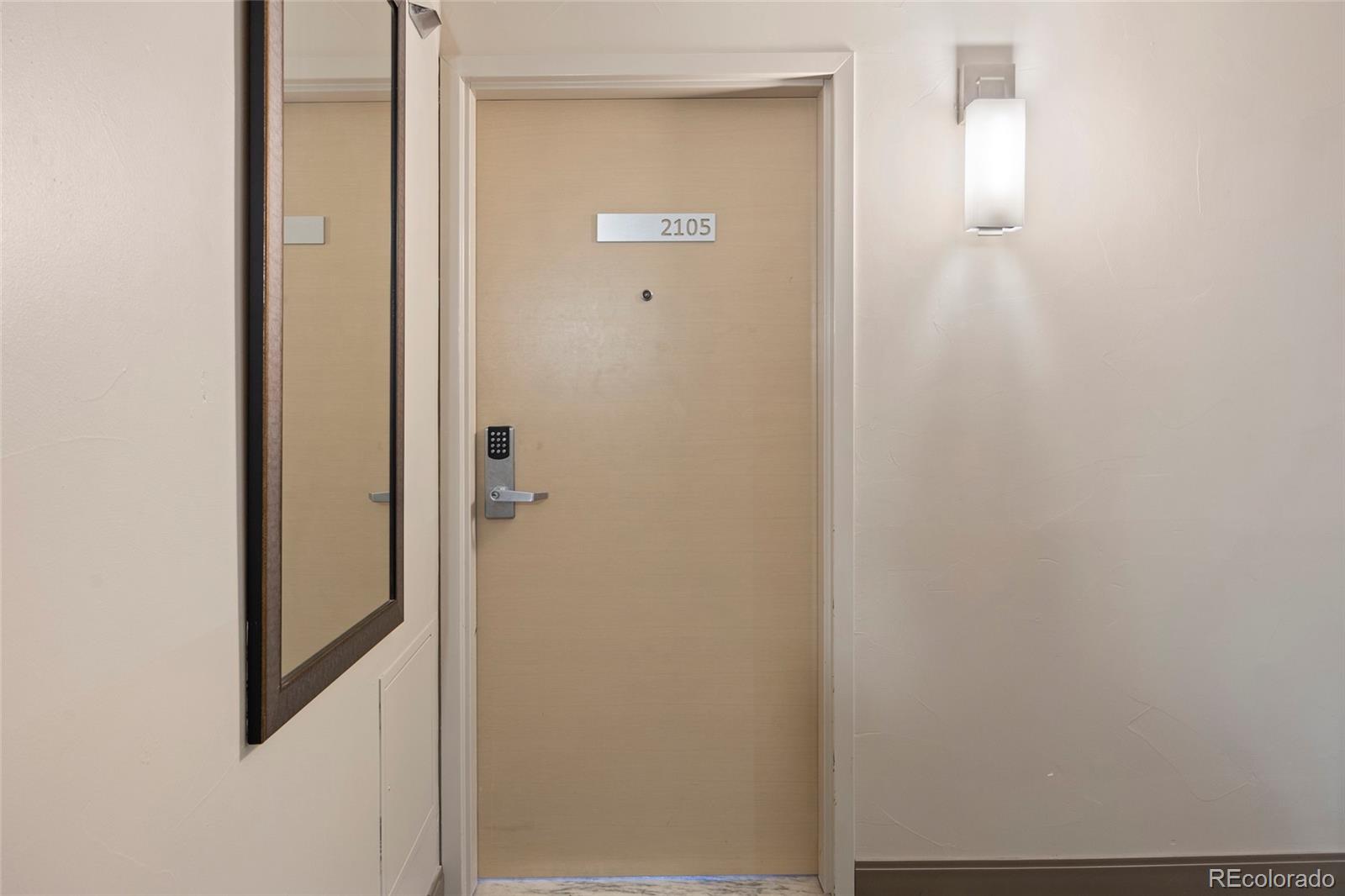 MLS Image #3 for 1625  larimer street 2105,denver, Colorado