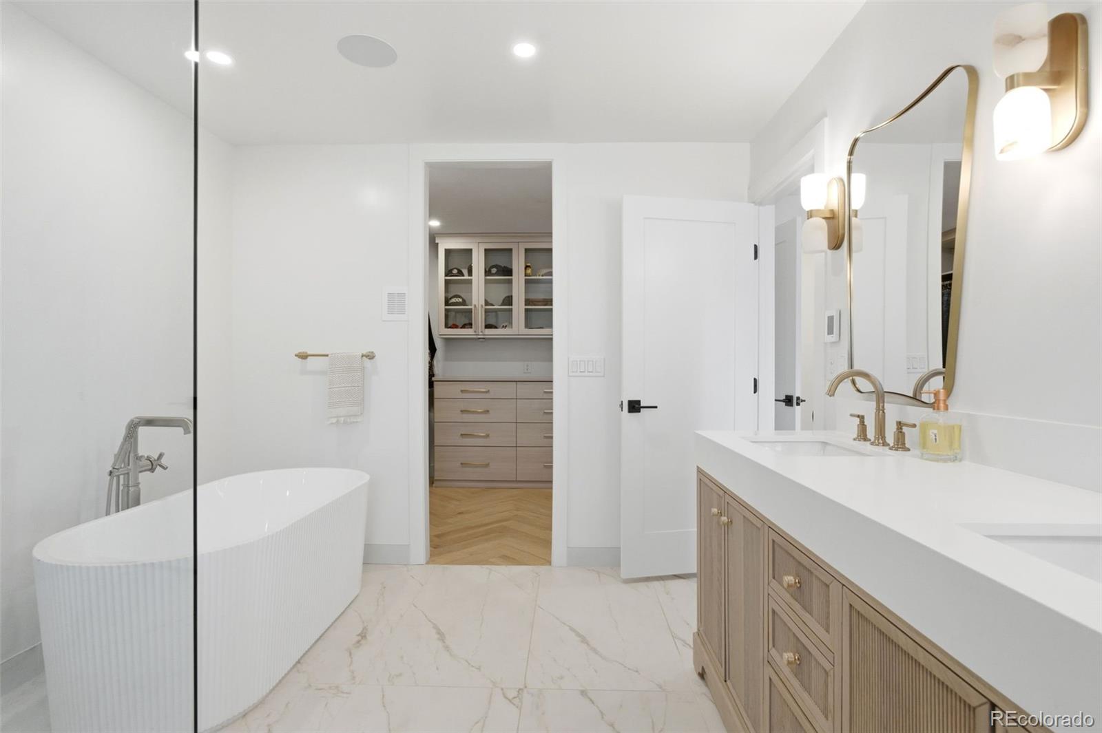 MLS Image #25 for 641 s monroe way,denver, Colorado