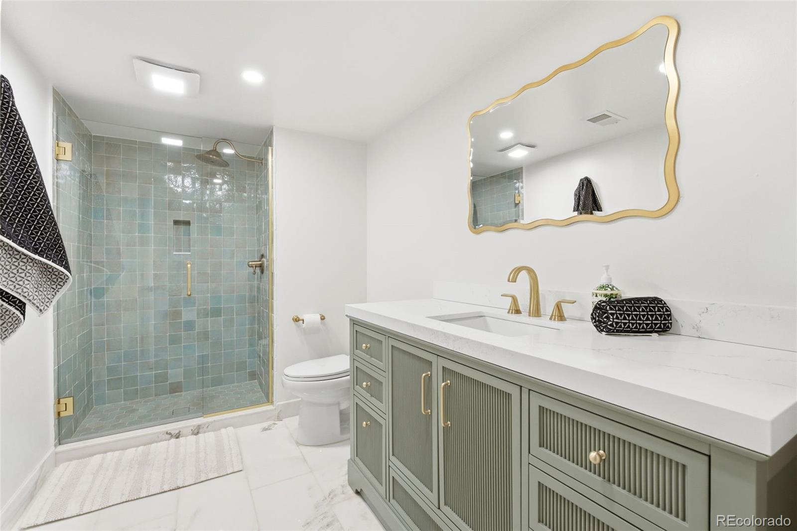 MLS Image #35 for 641 s monroe way,denver, Colorado