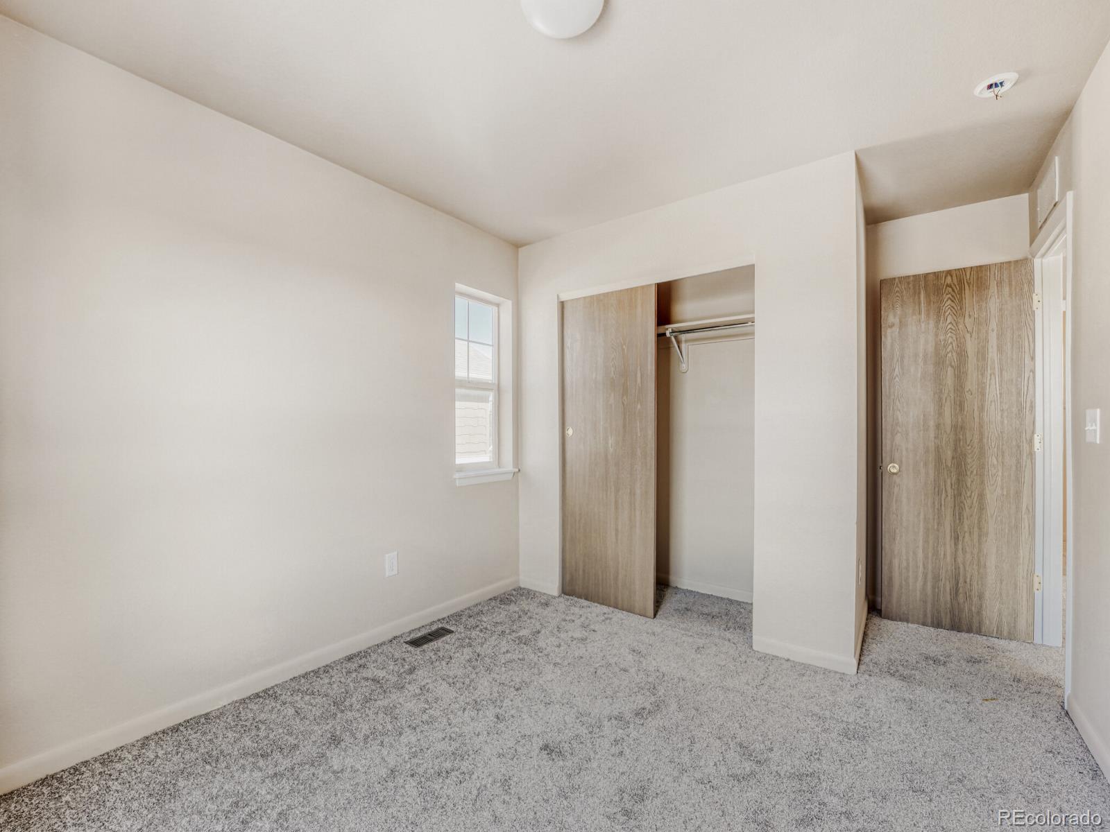 MLS Image #13 for 23341 e saratoga circle,aurora, Colorado