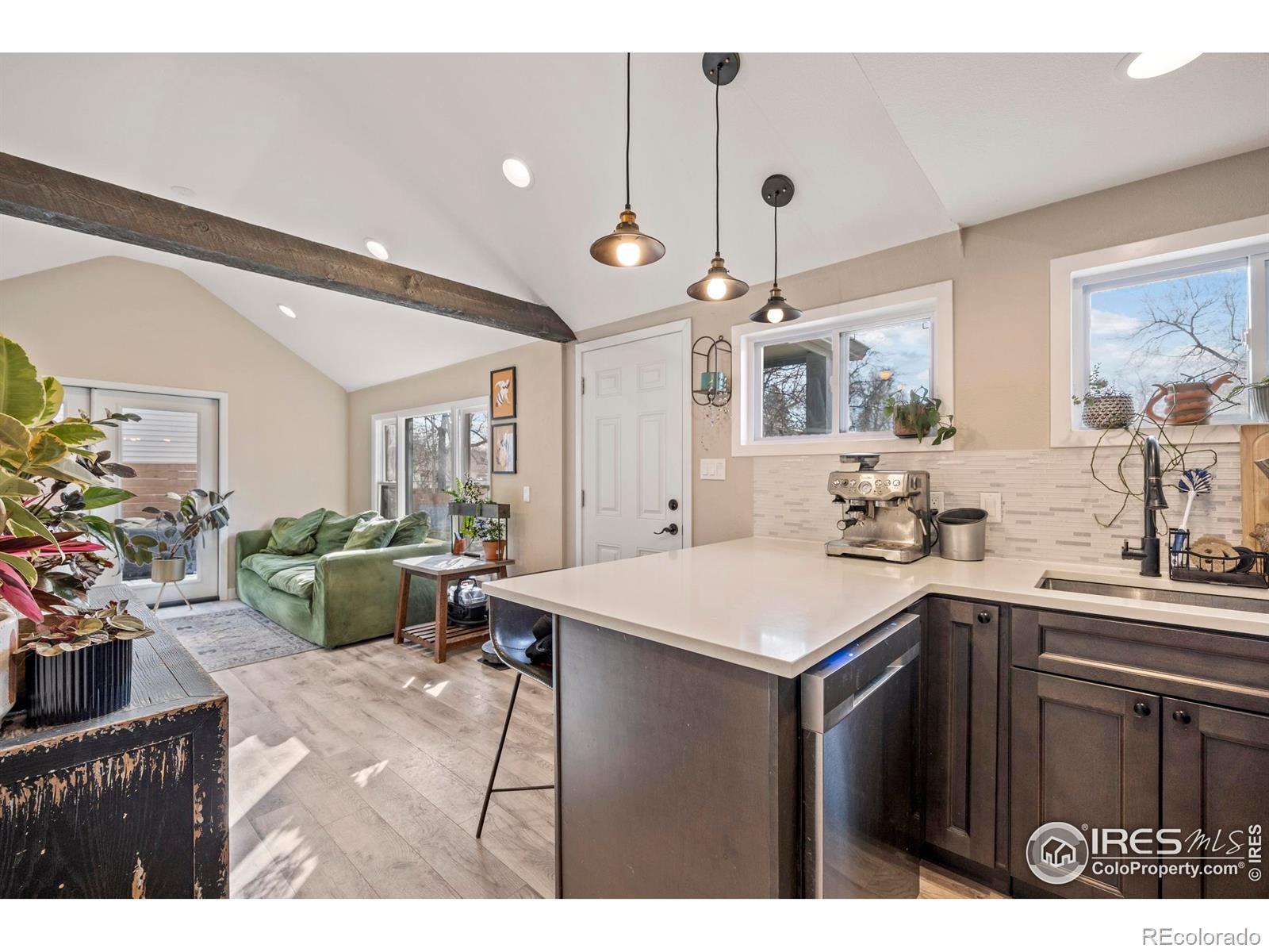 MLS Image #10 for 1013 e 3rd street,loveland, Colorado