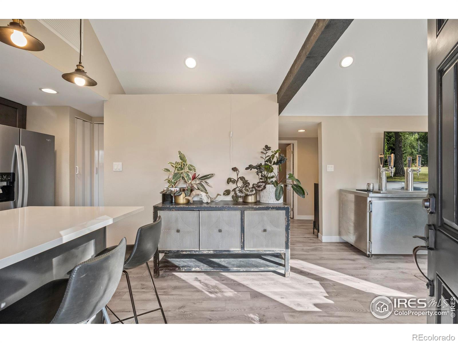 MLS Image #6 for 1013 e 3rd street,loveland, Colorado