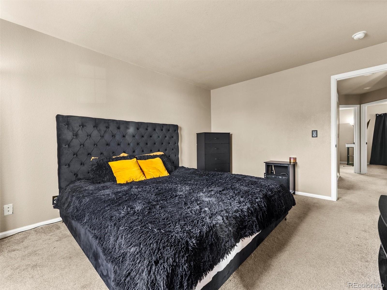 MLS Image #14 for 5888  biscay street,denver, Colorado