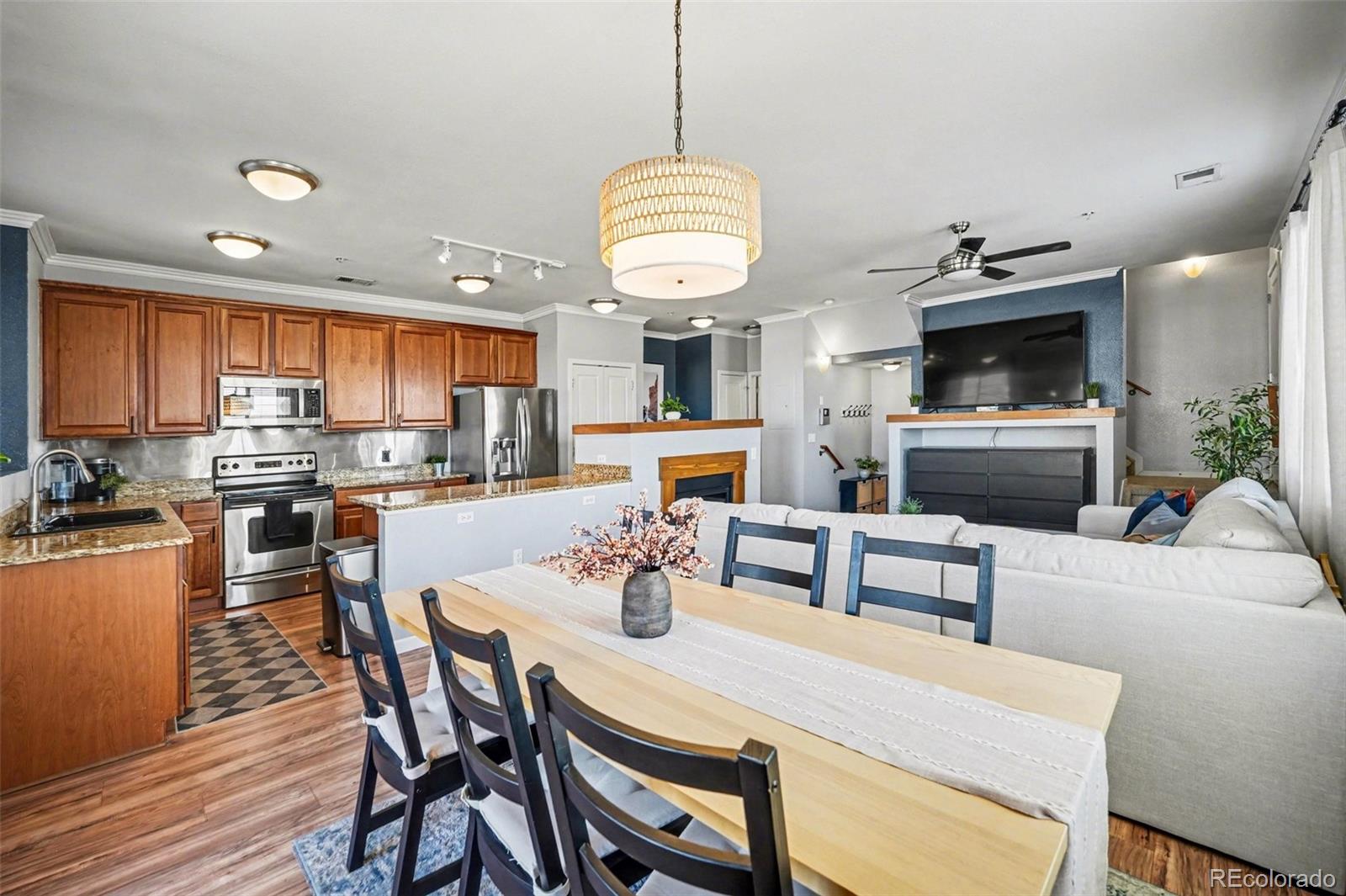 MLS Image #4 for 4100  albion street,denver, Colorado