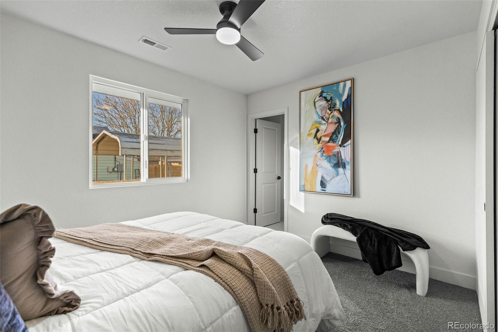 MLS Image #11 for 43  hazel court,denver, Colorado
