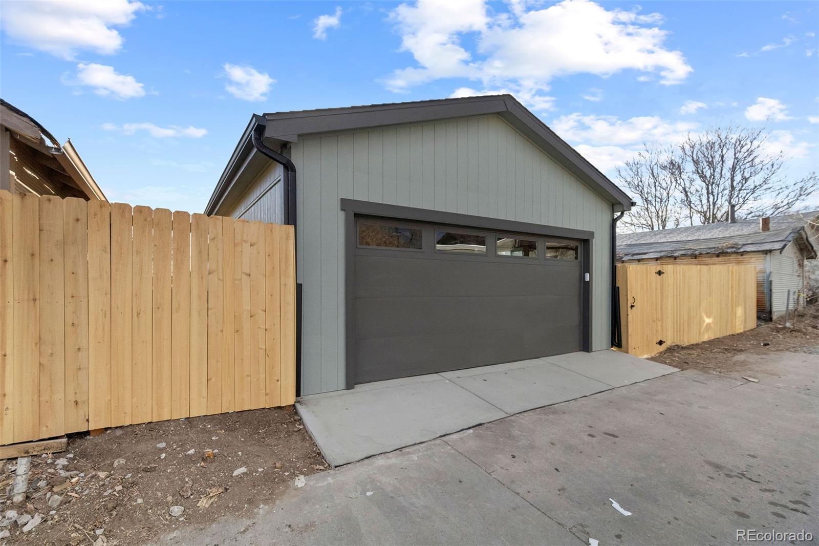 MLS Image #33 for 43  hazel court,denver, Colorado