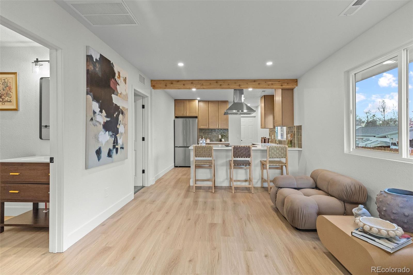 MLS Image #6 for 43  hazel court,denver, Colorado