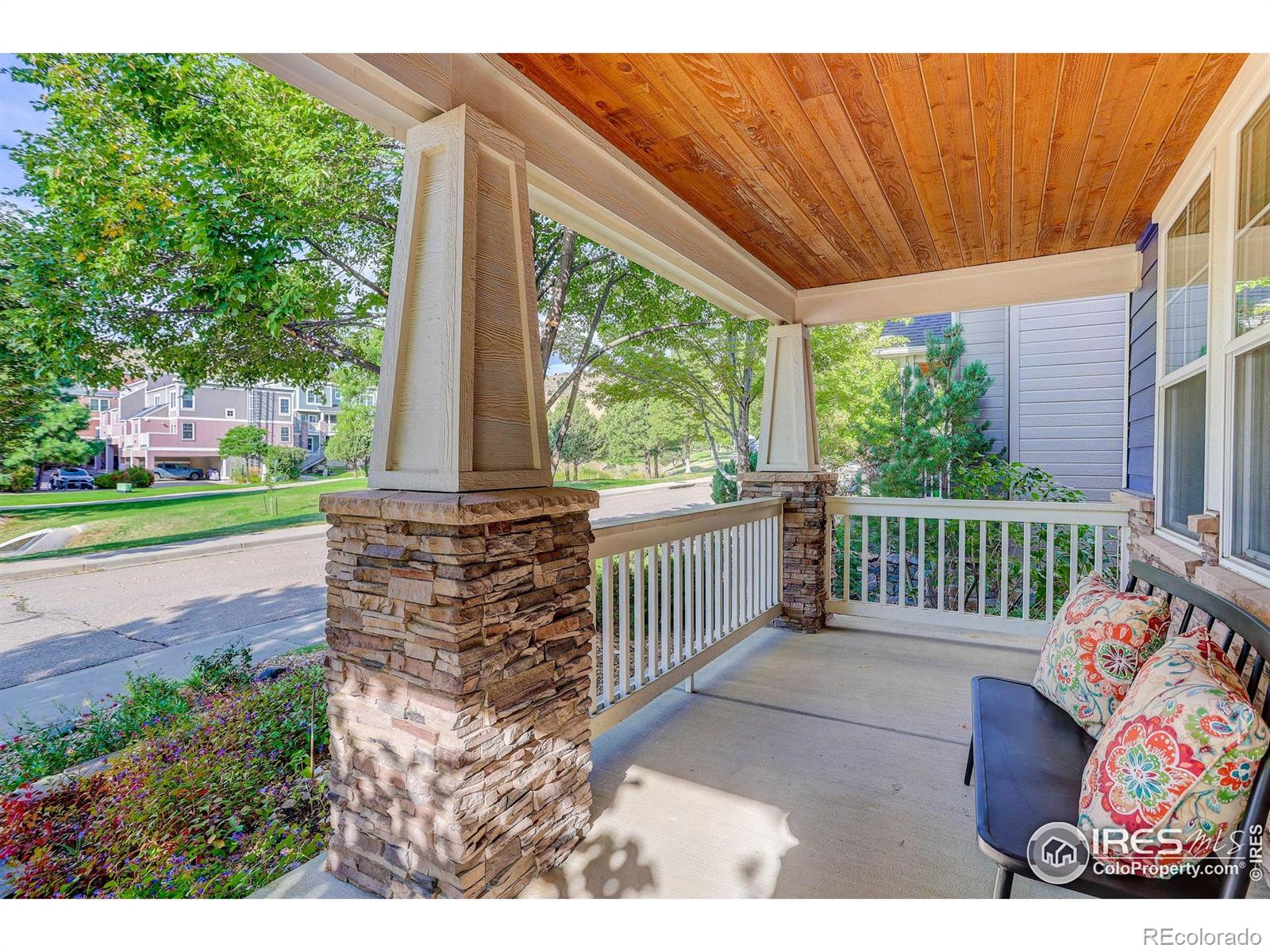 MLS Image #4 for 1095  terrace circle,boulder, Colorado