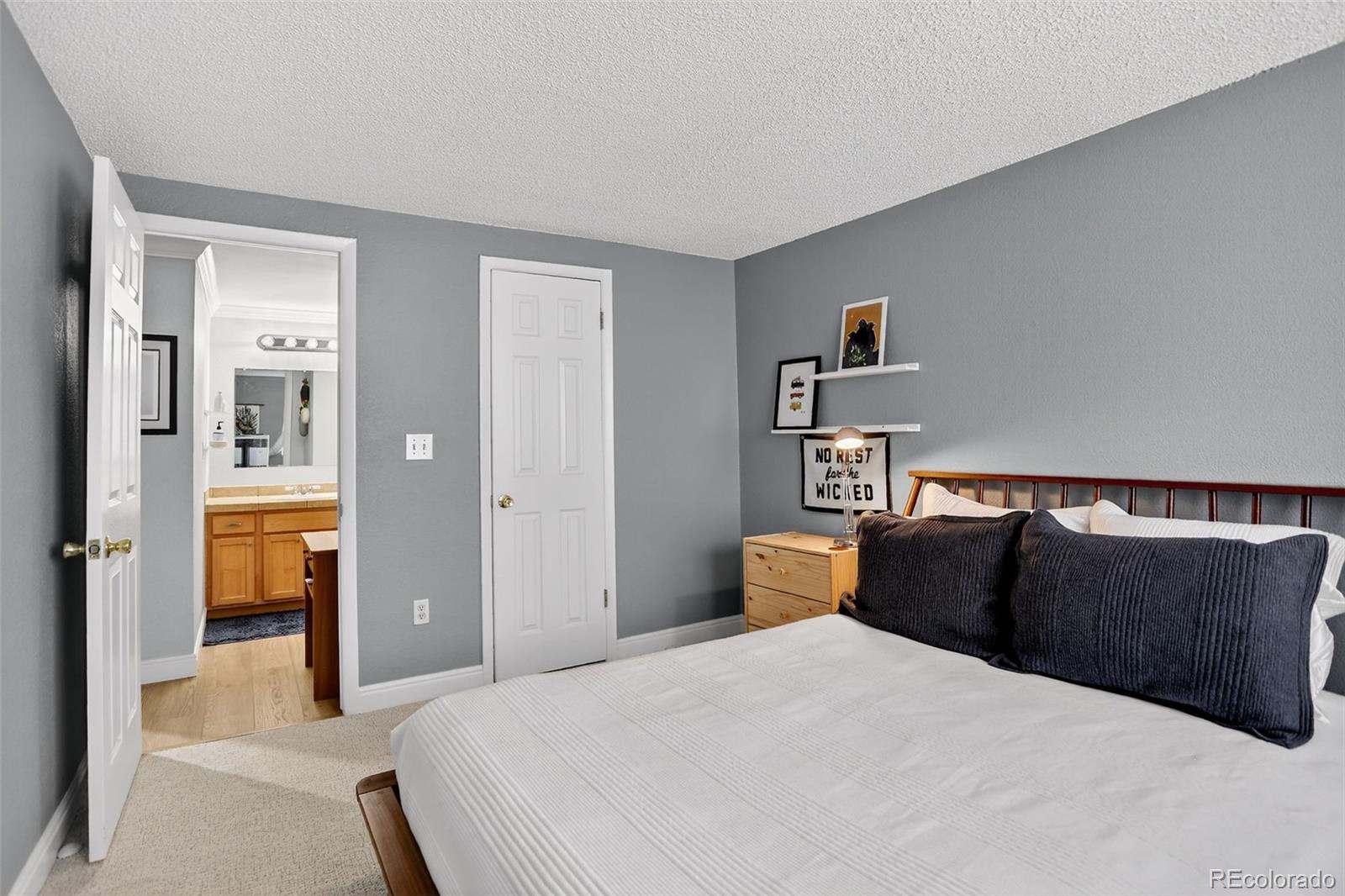 MLS Image #11 for 1125 n washington street,denver, Colorado