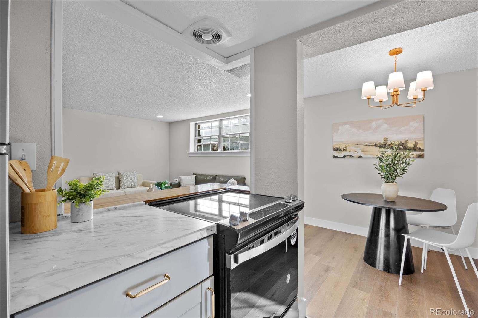 MLS Image #11 for 9100 e girard avenue,denver, Colorado